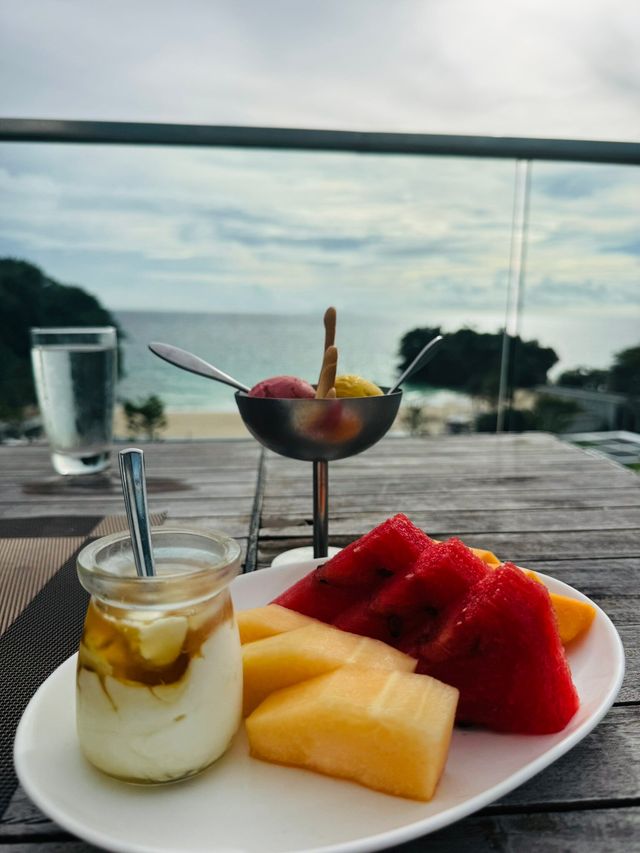 Outstanding Service and Unforgettable Hospitality at Crimson Hotel