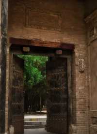 來鴻達酒店停車自由免費“豪氣太接地氣了!