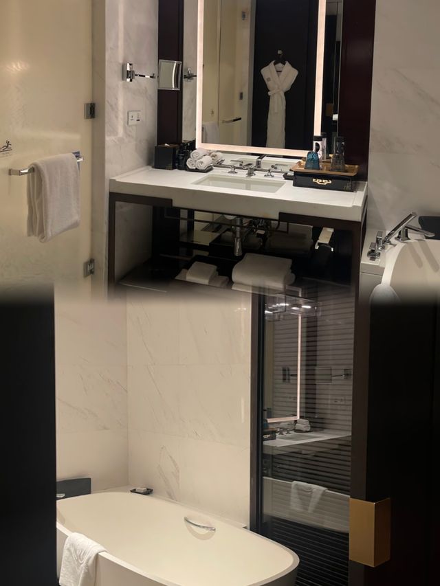 來武漢出差+旅遊,糾結了好久選了泛海費爾蒙,直接被驚艷到尖叫 來武漢出差+旅遊,糾結了好久選了泛海費爾蒙,直接被驚艷到尖叫