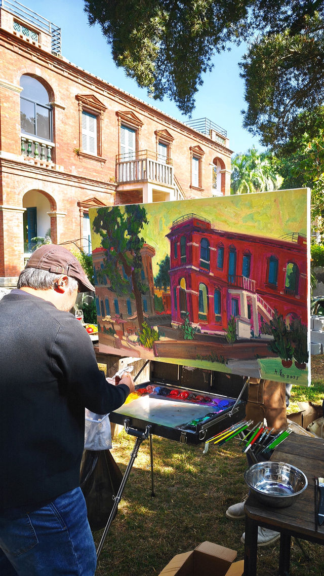 與百年洋房、睡蓮與日落共鳴 與百年洋房、睡蓮與日落共鳴