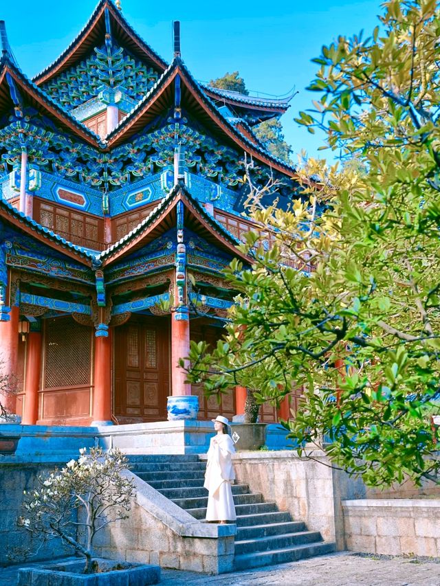 赴一場木府之約