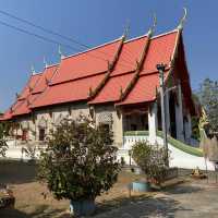 ไหว้พระที่วัดมงคล จังหวัดน่าน