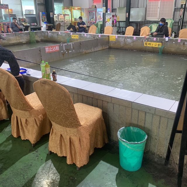 鴻昌釣蝦場