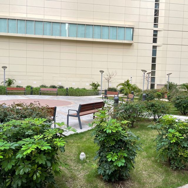 Edf. Mong Tak Podium Garden