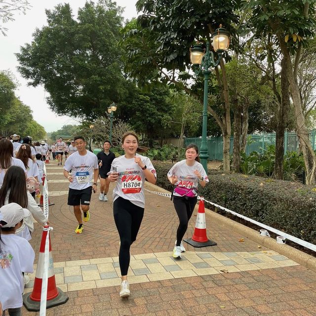 我完成了迪士尼10K！