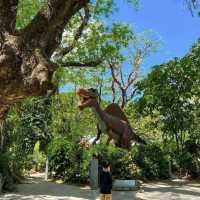 Jurassic Throwback at Dinosaurs Island Clark