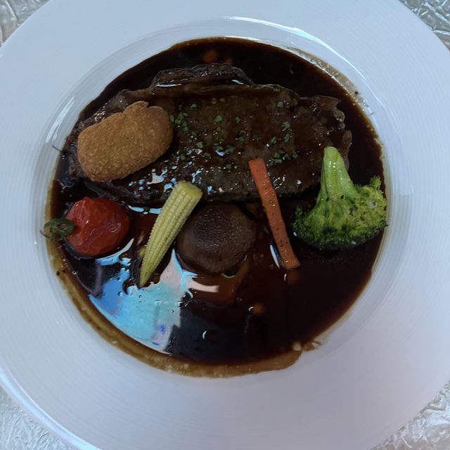 在新加坡摩天輪上食晚飯😆高質的晚餐之宴😽