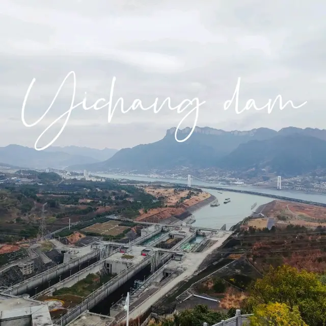 เขื่อนซานเสียต้าป้า ประเทศจีน