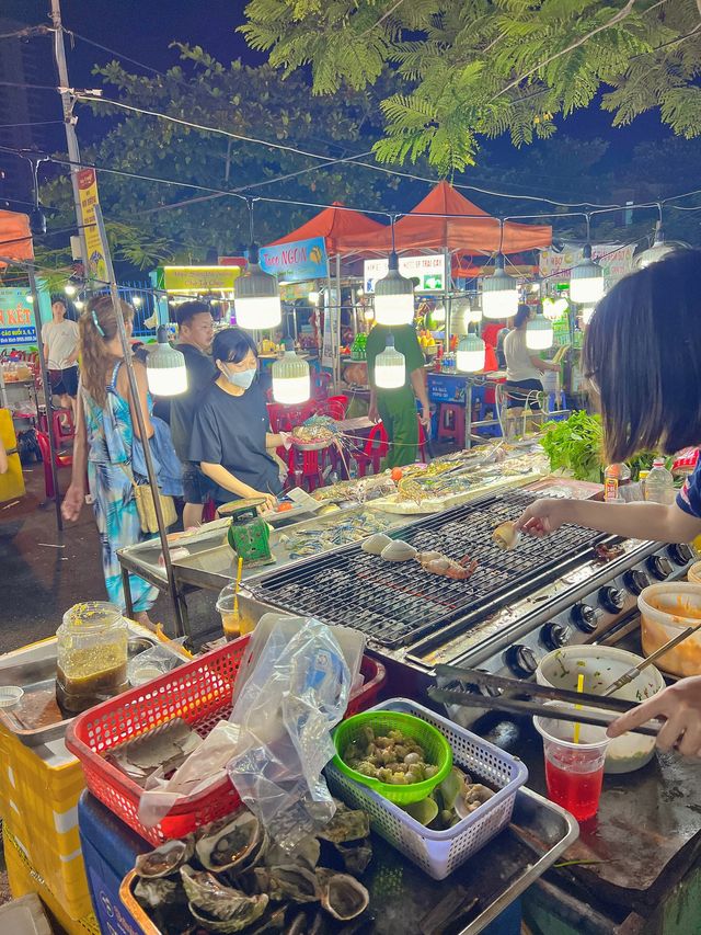 다낭 여행 필수코스 선짜 야시장