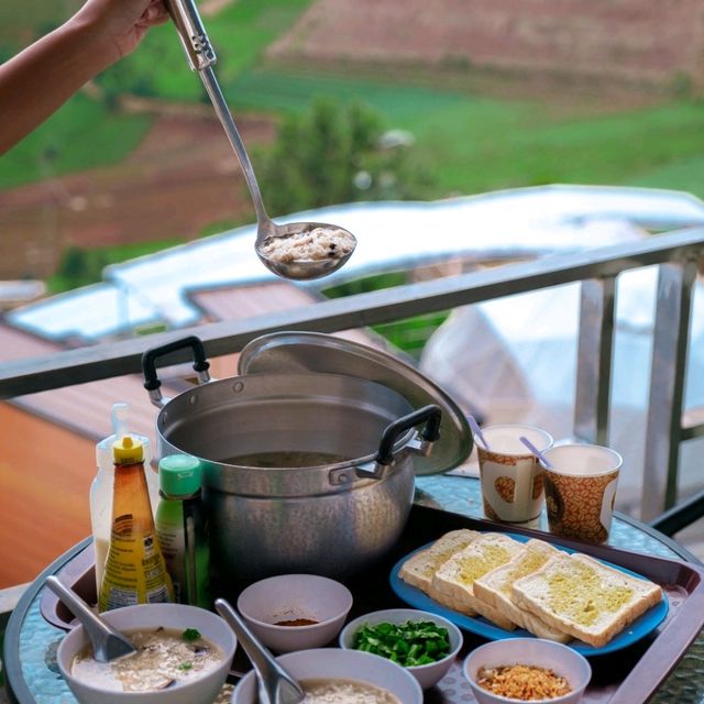 ม่อยภูวิว ม่อนแจ่ม | เริ่มต้นคนละสามใบแดง ☘️