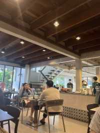 Bloom Dining คาเฟ่ขนมอร่อย ถ่ายรูปสวย ย่านพระราม 9