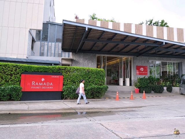 Ramada by Wyndham Phuket Deevana, Patong ที่พักสวย บรรยากาศดี