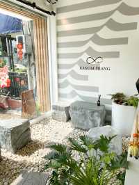 คาเฟ่ขนมปราง