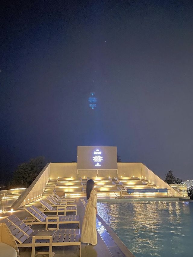 여수 대형인피니티수영장과 럭시리한 리조트!!
