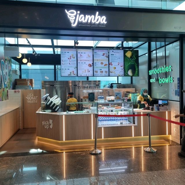 Jamba Juice Is Finally In Singapore! 🥭🍍🍎🥝