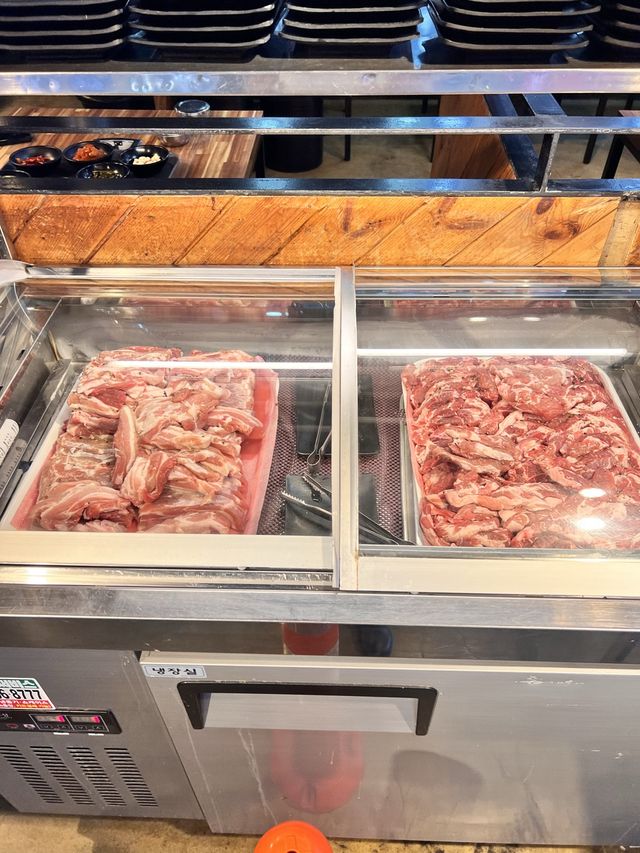 〖 ソウル・明洞〗安い！うまい！サムギョプサル食べ放題🐷🩷