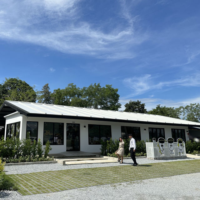 BUMP cafe @บ้านบึง ชลบุรี