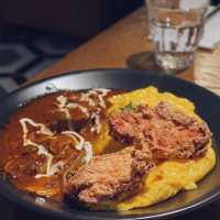 🌟日本明治風格裝修 · 午市套餐超大碟蛋包飯🌟 