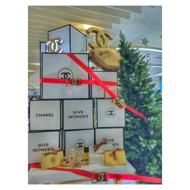 CHANEL太空飛船。海港城