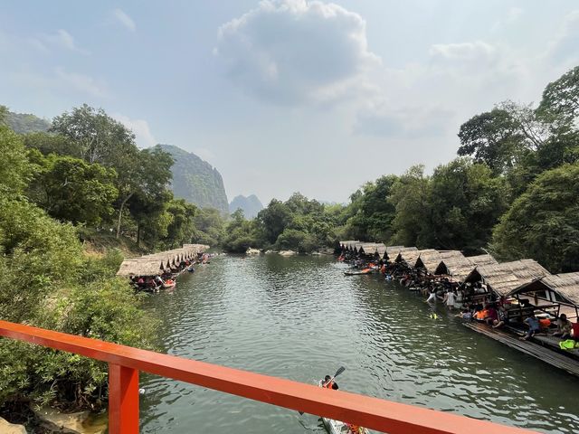 ท่าฝรั่ง แหล่งท่องเที่ยวสุดฮิตของเมืองท่าแขก
