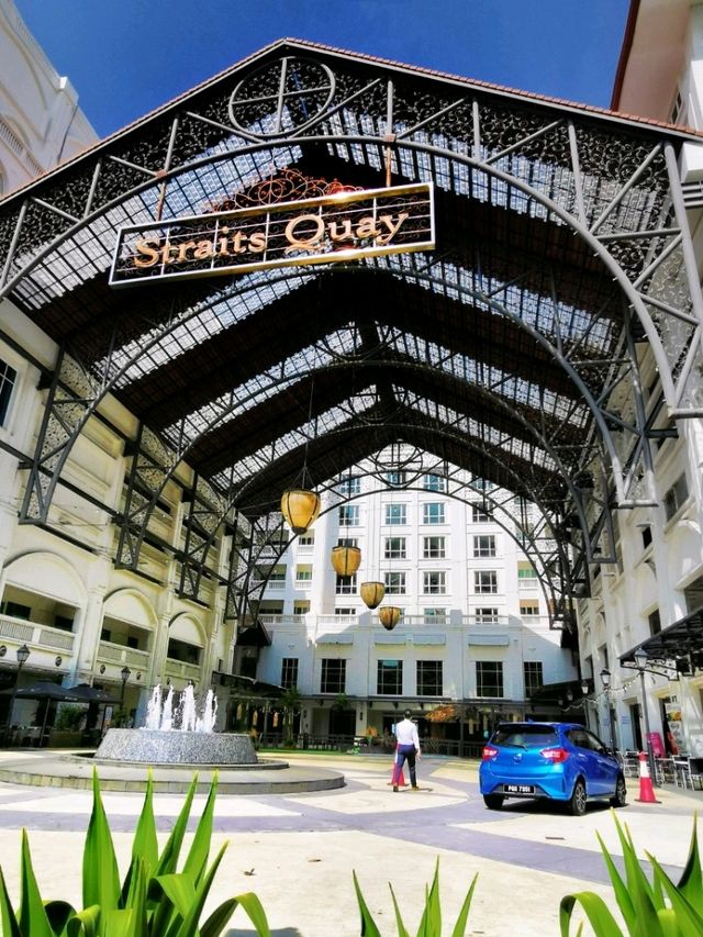 Straits Quay, the gorgeous seafront marina