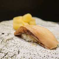 舒適乾淨的 Omakase