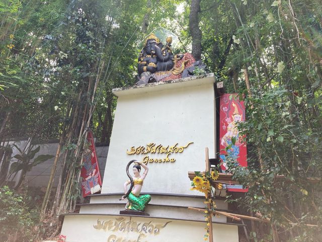 ร้อยทวารบาล บ้านเทวาลัย