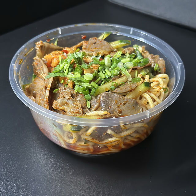 旺中人氣涼拌小食店🌶️川味十足💯四川涼麵世一🥇