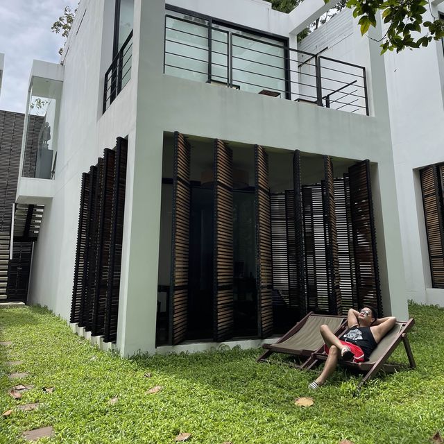 the library samui