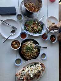 ย้อนเวลาไปกินข้าวที่อ่างศิลา