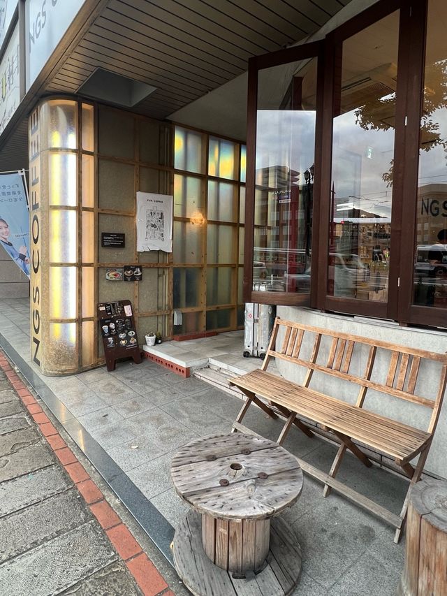 【長崎カフェ】長崎駅の目の前！空港を表すスリーコードが店名のお店