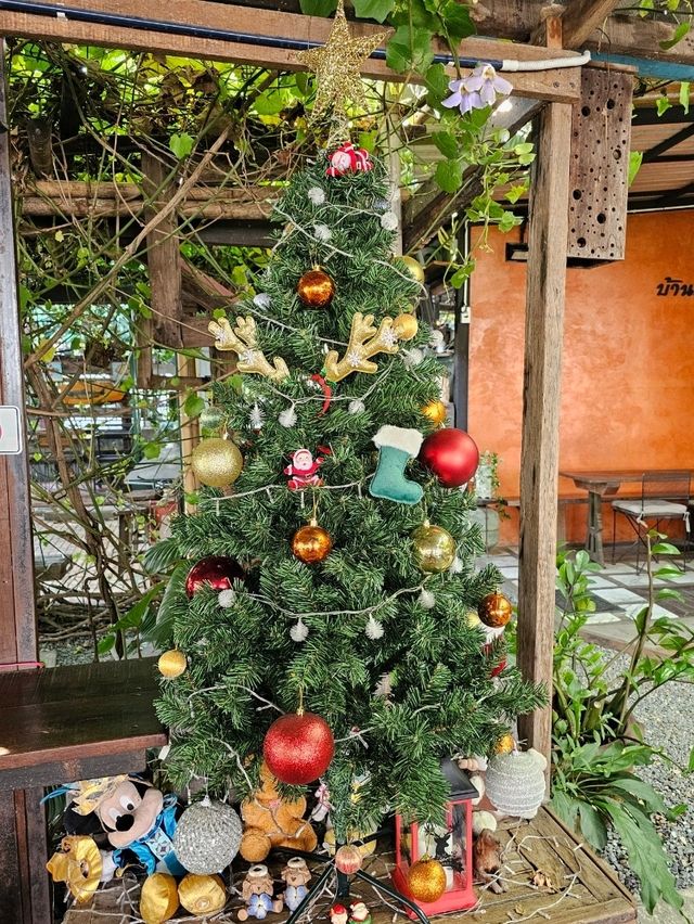 ร้านกาแฟ บ้านริมคลองคาเฟ่
