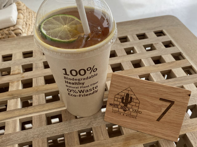 White Brick Yard คาเฟ่สไตล์มินิมอล ย่านศาลายา🏡