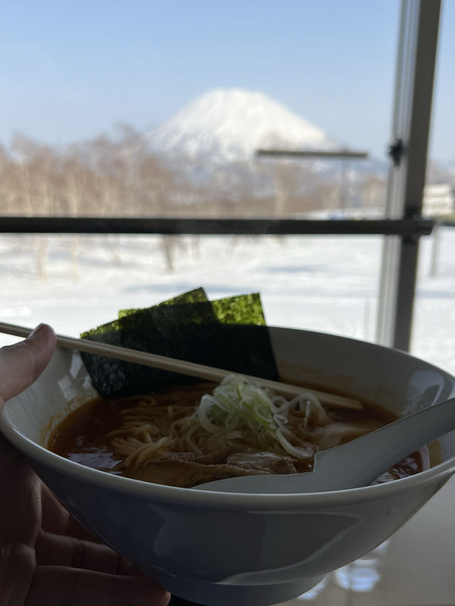 Niseko สัมผัสอากาศหนาวที่หิมะที่นุ่มที่สุด