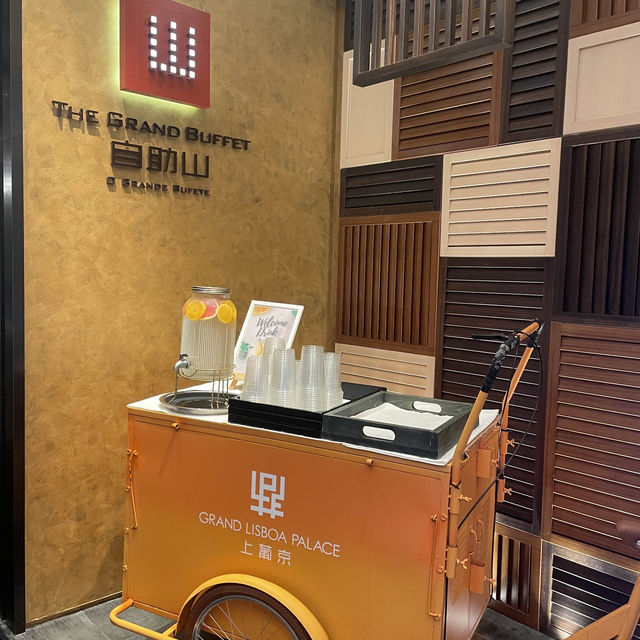 【澳門上葡京酒店】生日之旅，自助山食物種類多