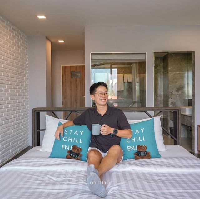 Cross Vibe Chiang Mai Decem Hotel, Nimman 🌿
