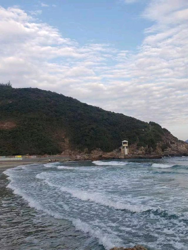 水清沙幼的香港大浪灣