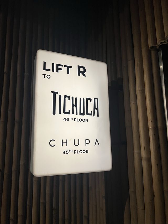 Tichuca Rooftop Bar