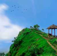 the peak of Batara Sriten