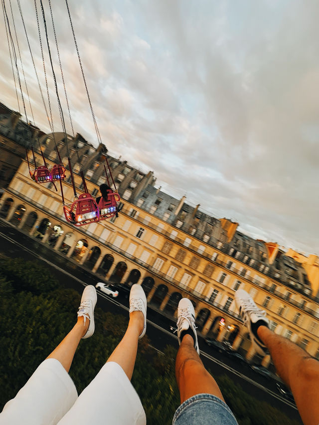 🇫🇷 每人只需要7💶 就能在空中體驗到最浪漫的巴黎日落🌇