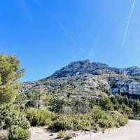 Sugiton Trek: Unveiling Marseille's Coastal 