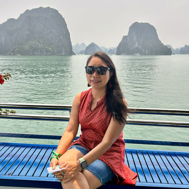 A day trip to Halong Bay - Vietnam