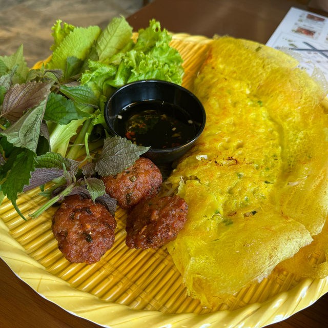 푸꾸옥 소나시 야시장 맛집 냐항센 반쎄오 분짜