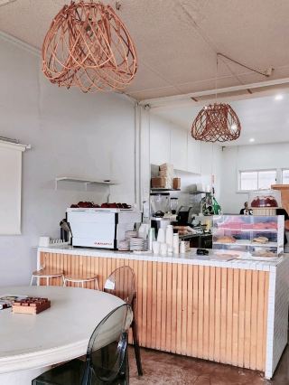 🇦🇺 Local Cafe with delicious food in Bald Hills, QLD