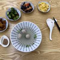 臺中西屯 不物正業牛肉麵 嘉徠真傳 牛肉麵X橙味雞排