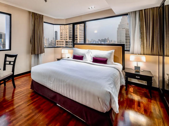 Bandara suite Silom