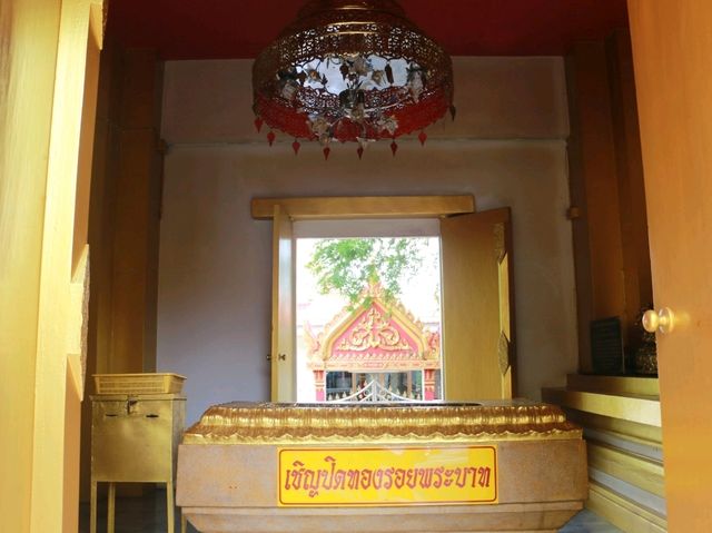 ไหว้รอยพระพุทธบาท วัดพระบาท