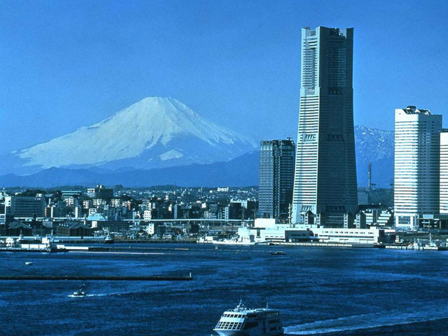 Yokohama Royal Park Hotel 