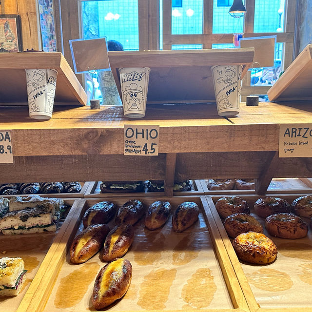 [신용산역 빵집 / 왓어브레드 용산점 테라스 카페] 
