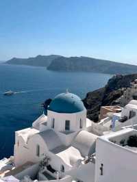 🇬🇷 Santorini: A Slice of Greek Paradise 🌅